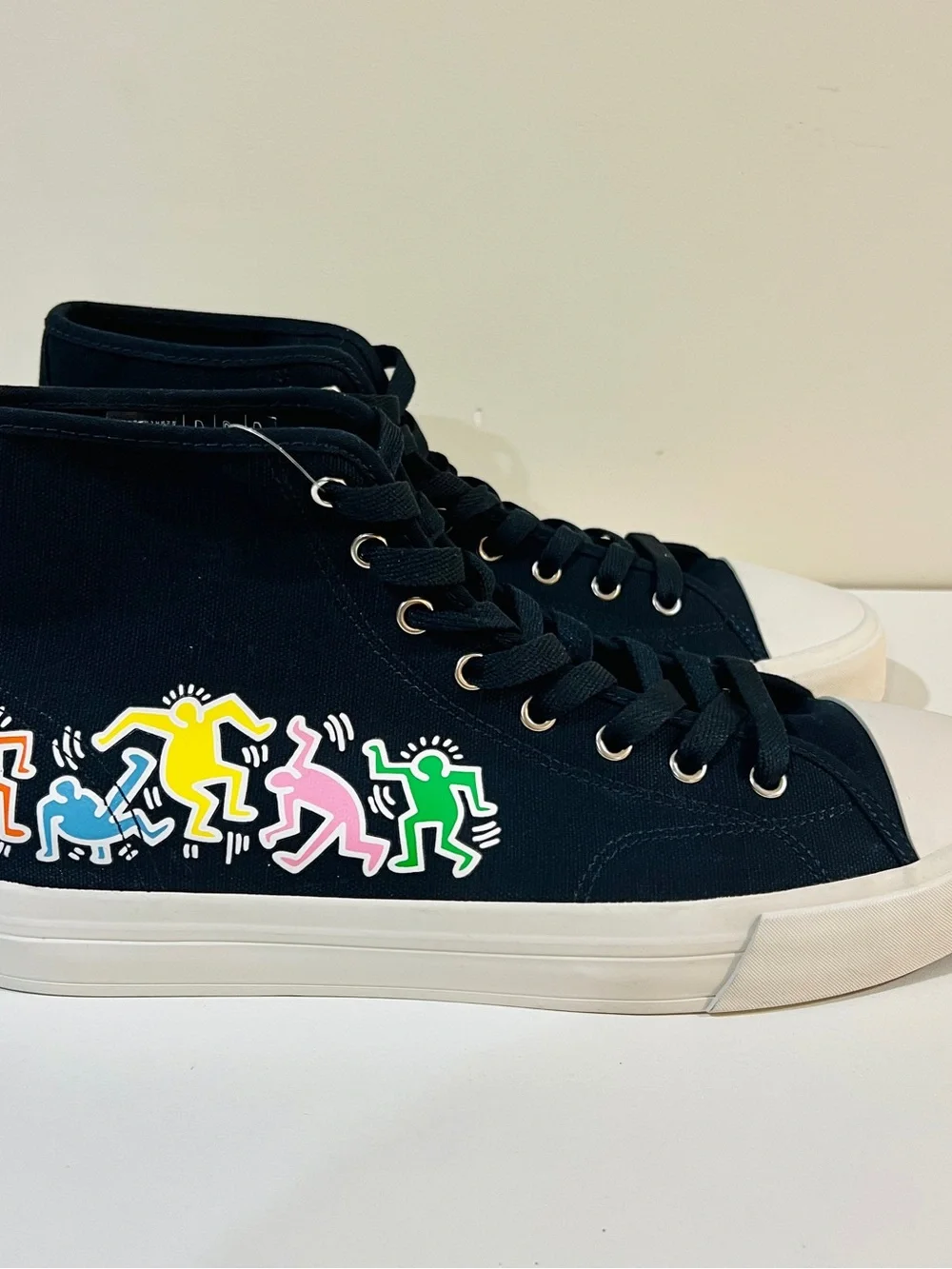 NEW Keith Haring x H&M Black High Top Sneakers Colorful Dancing Figures 10.5